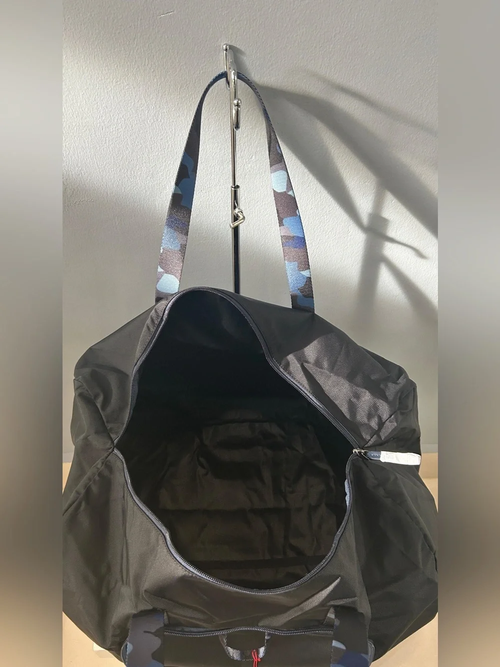 Tumi nwt packable